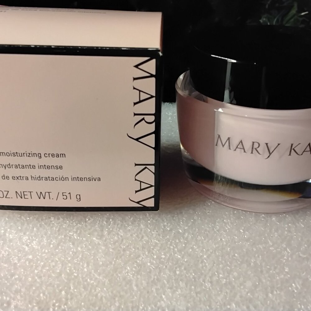 Intense Dry Moisturizing Cream Mary Kay!!